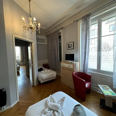 Le Cosy De La Gare - Garage Prive アパート コルマール